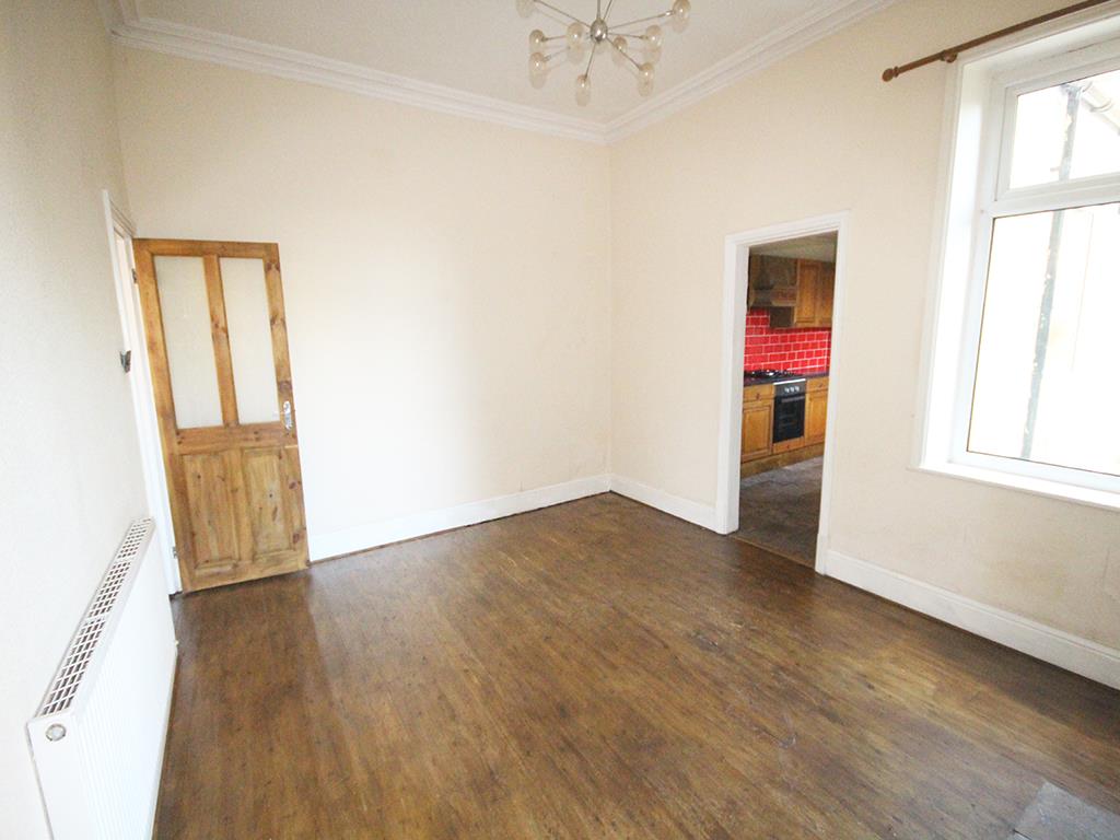 2 bedroom end terrace house For Sale in Barnoldswick - IMG_0879.jpg